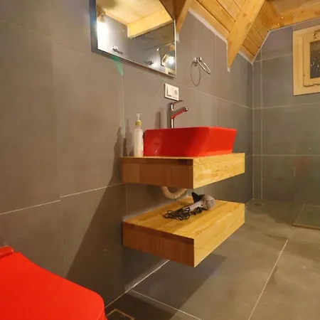 Hotel Meskhane 4*